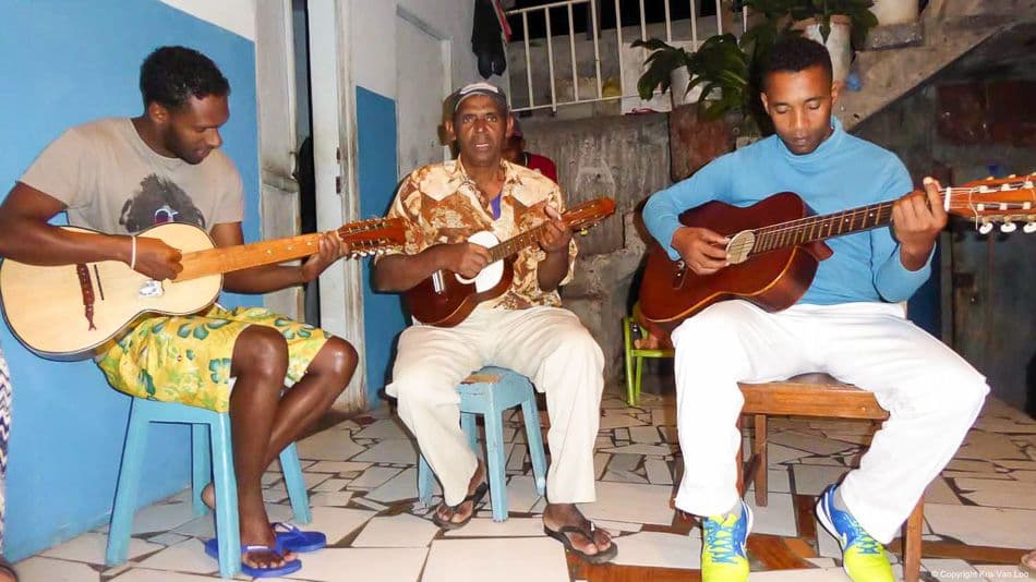 AR-16-CV-KR-330_export_w950