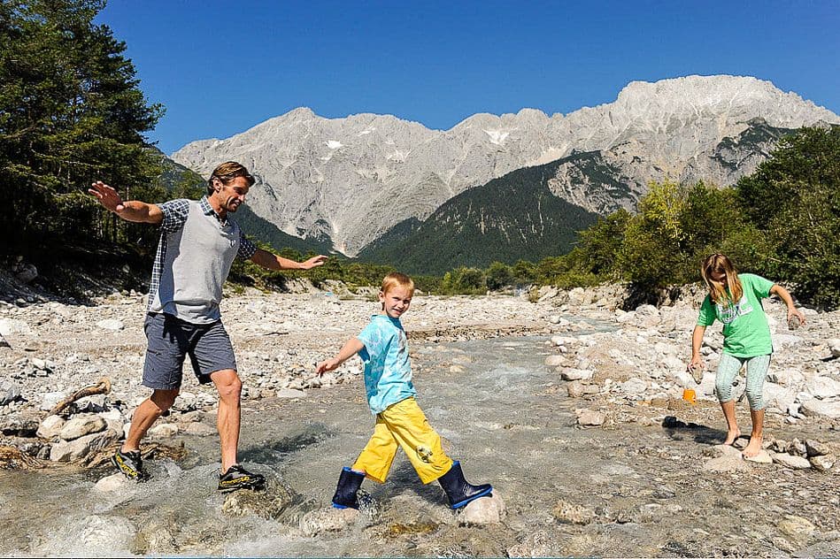 b748e5f76f[1]_export_w950