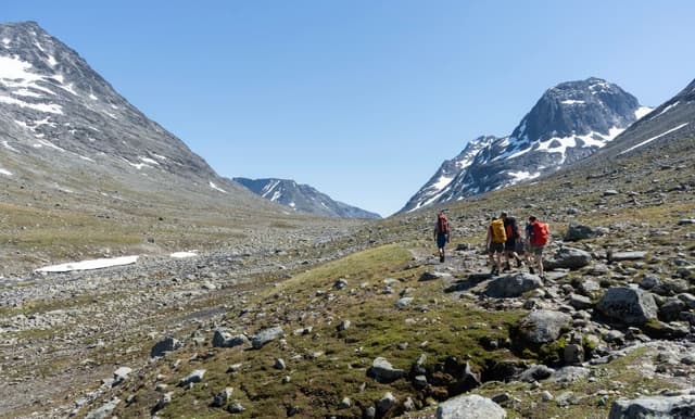 Svartdalen-Photo-by-Yngve-Ask-2_export