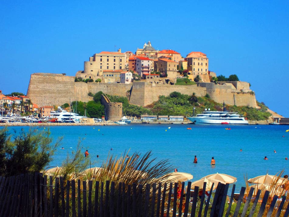 citadelle-de-calvi-fotos-agent-corsica-aventure-w950