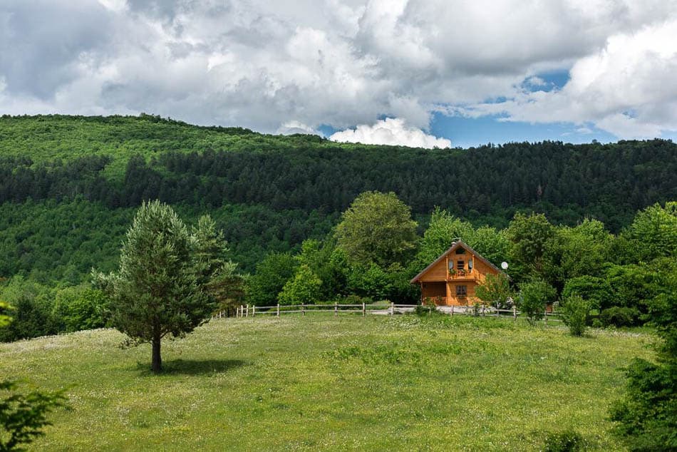 Plitvice Jelov Klanac Vanuit De Wei Gezien 2025 Agent Yugo Yugo W950