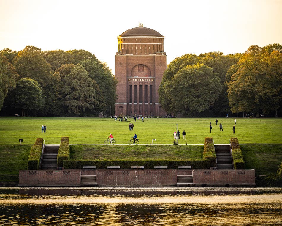 stadtpark_hamburg_goldene_stunde_c-robert_pietsch-mediaserver-hamburg-robert-pietsch-hamburg-w950