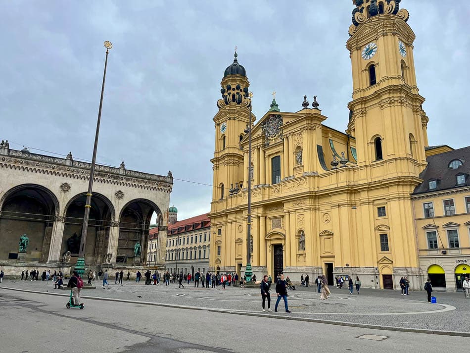 Odeonsplatz Selectie Jeroen Reygaert W950