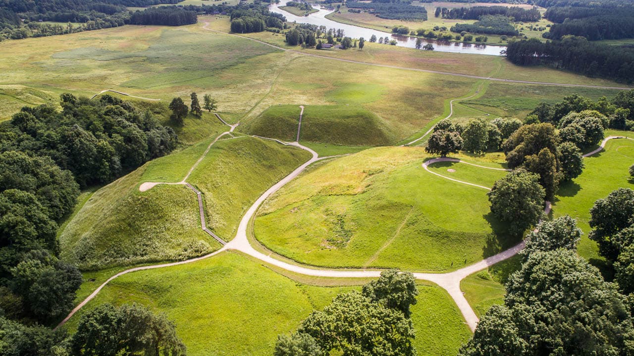 Selectie Kernavė Mounds ©Vaidas Gegužis Lithuania Travel Vaidas Gegužis Lithuania Travel