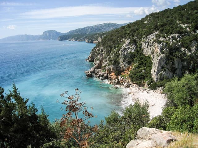 GR10-p77-Sardinie-08-Johan-Vandueren-IMG_0083_export_w950