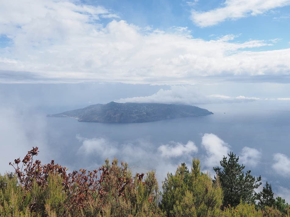 2022-10-10-13-47-08-wandelvakantie-eolische-eilanden-2022-em1_p10101057_jan-dhaen_w950