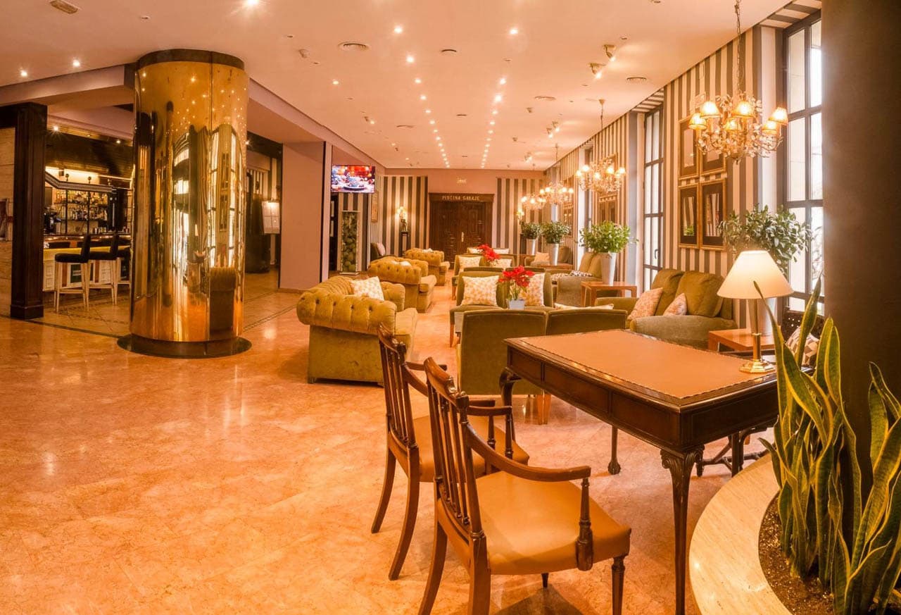 Rl Ciudad De Ubeda Hotel Exterior Groepsreis Granada W1280