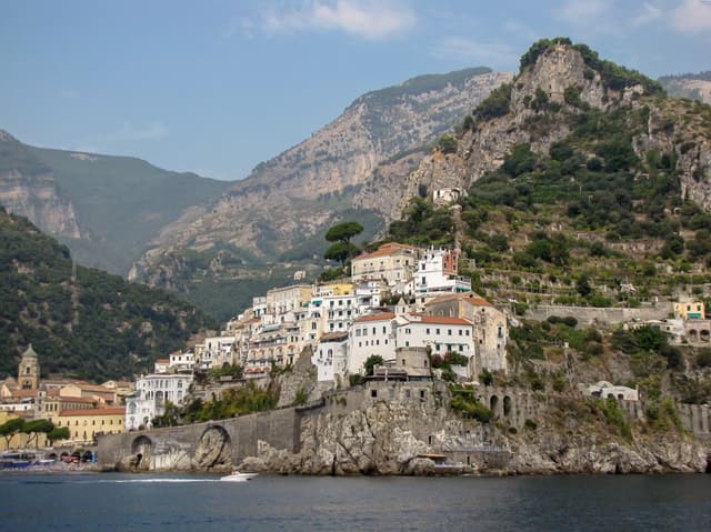 Cilento-Amalfi 12 Deborah Pecheur 570 Amalfi_export_w950